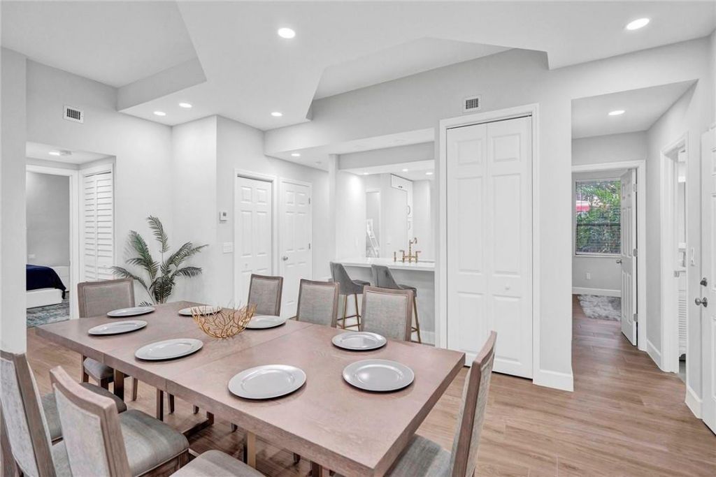 7484 La Paz Boulevard, Unit 101, Boca Raton, FL 33433 Photo