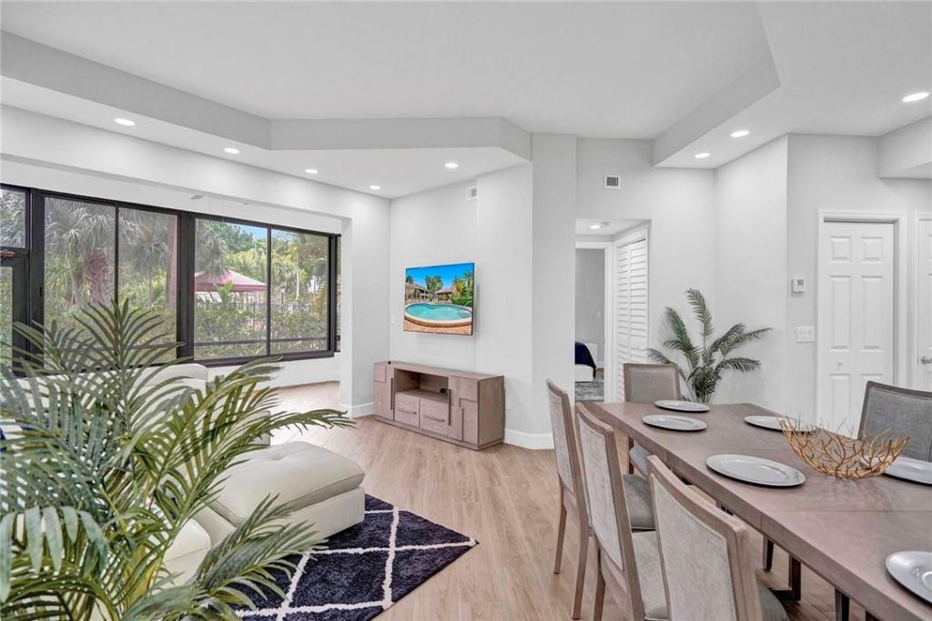 7484 La Paz Boulevard, Unit 101, Boca Raton, FL 33433 Photo