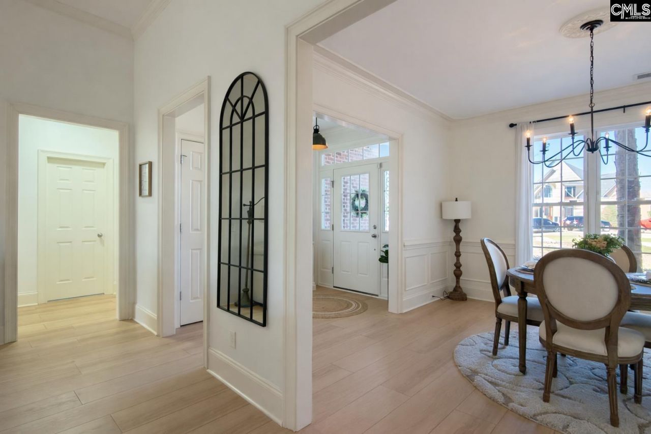 21 Winding Maple Court  Photo 10