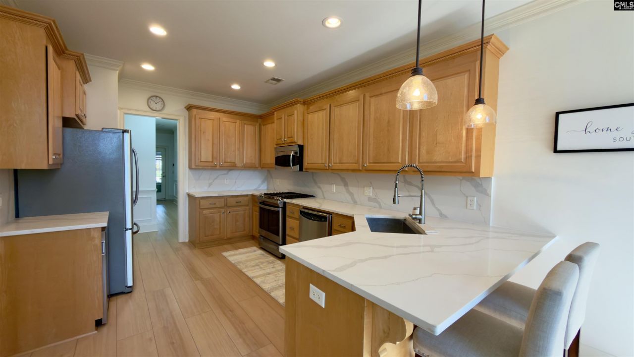 21 Winding Maple Court  Photo 19