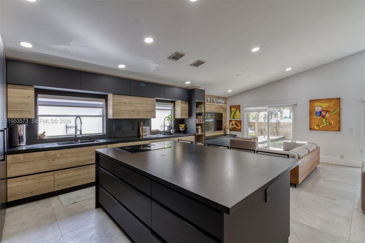 3464 SW 51st St , Hollywood, FL 33312 Photo