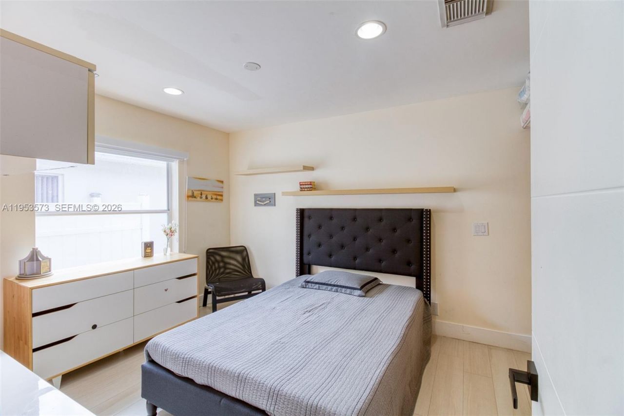 3464 SW 51st St , Hollywood, FL 33312 Photo