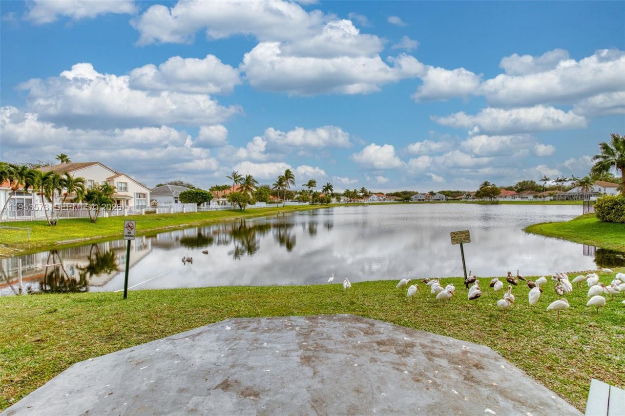 3464 SW 51st St , Hollywood, FL 33312 Photo