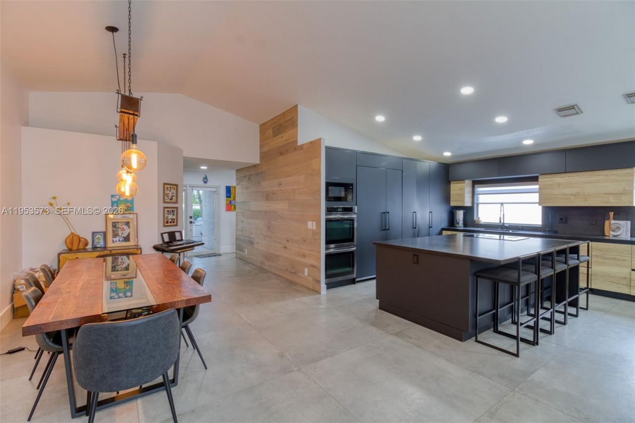 3464 SW 51st St , Hollywood, FL 33312 Photo