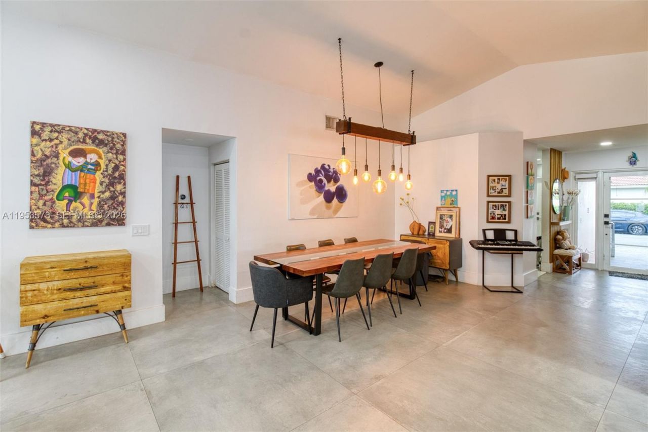 3464 SW 51st St , Hollywood, FL 33312 Photo