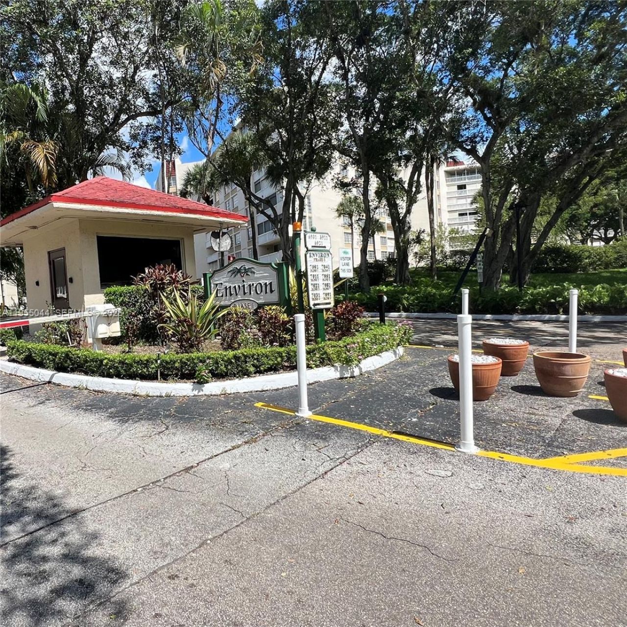 7051 Environ Blvd, Unit 332, Lauderhill, FL 33319 Photo