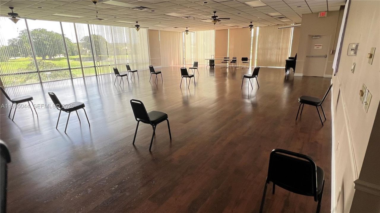 7051 Environ Blvd, Unit 332, Lauderhill, FL 33319 Photo