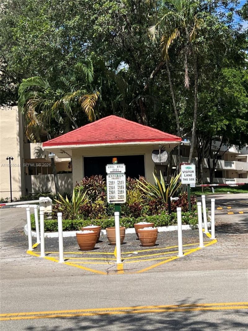 7051 Environ Blvd, Unit 332, Lauderhill, FL 33319 Photo