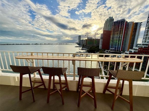 200 SE 15th Rd, Unit 15C, Miami, FL 33129