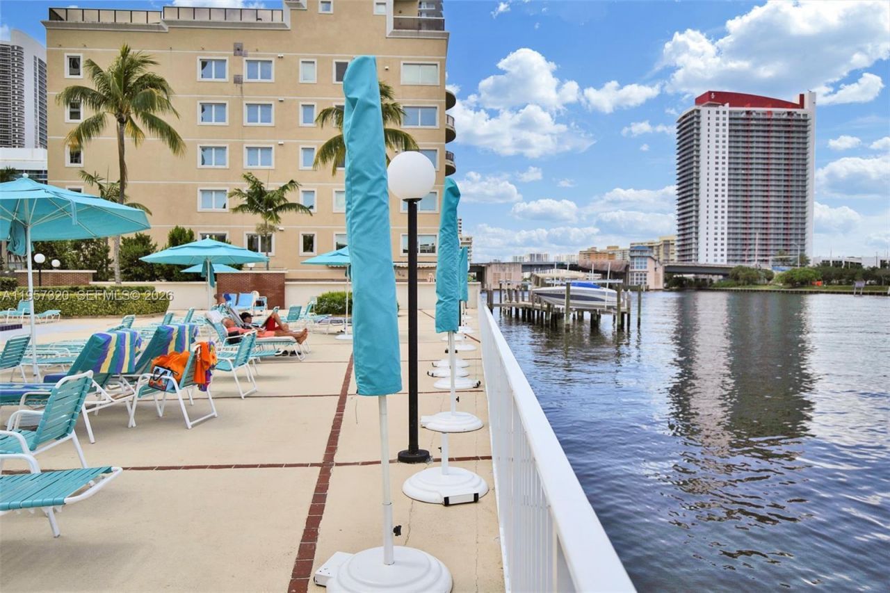 3800 S Ocean Dr , Unit 409, Hollywood, FL 33019 Photo