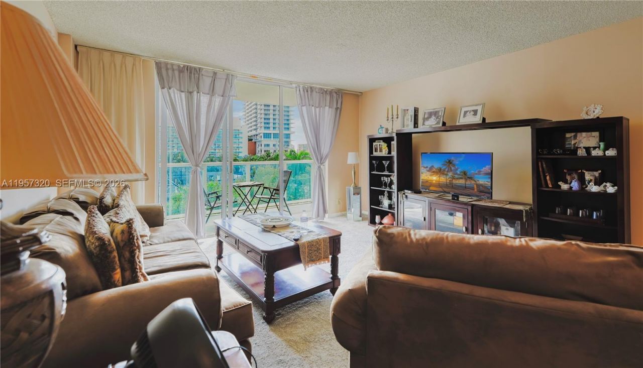 3800 S Ocean Dr , Unit 409, Hollywood, FL 33019 Photo