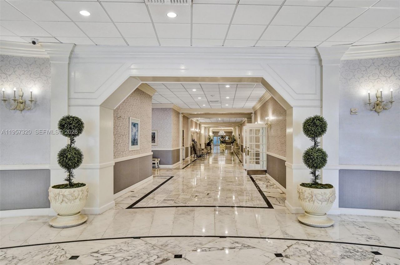 3800 S Ocean Dr , Unit 409, Hollywood, FL 33019 Photo