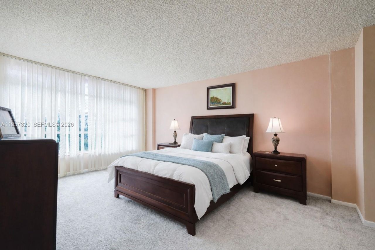 3800 S Ocean Dr , Unit 409, Hollywood, FL 33019 Photo