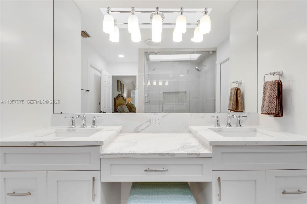 8445 SE Bayberry Ter , Hobe Sound, FL 33455 Photo