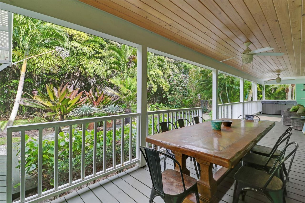 8445 SE Bayberry Ter , Hobe Sound, FL 33455 Photo