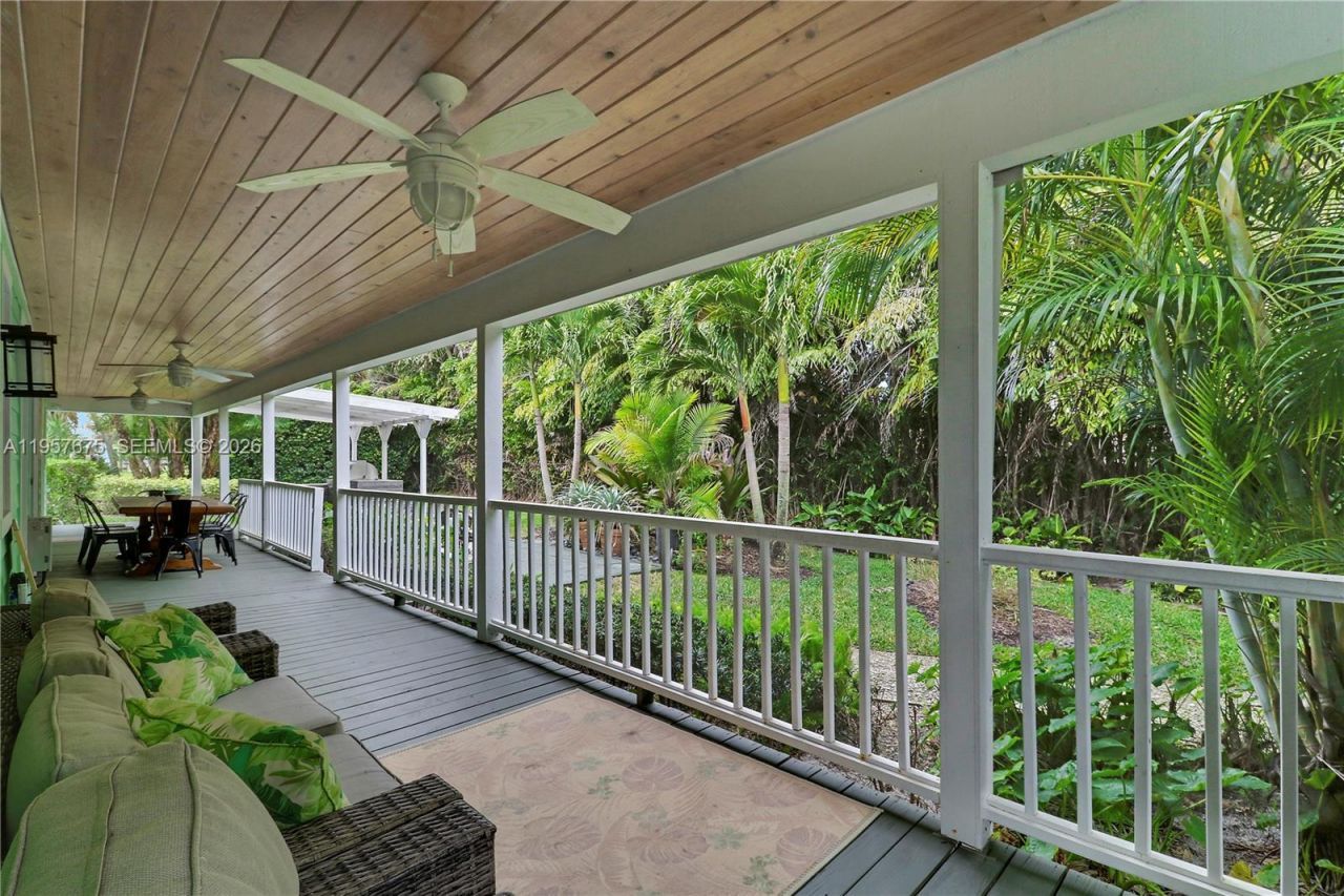 8445 SE Bayberry Ter , Hobe Sound, FL 33455 Photo