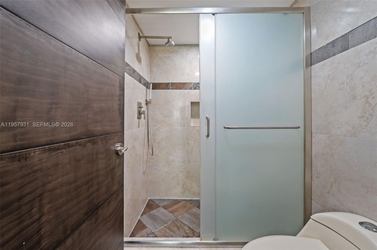 2768 S Carambola Cir S, Unit 403, Coconut Creek, FL 33066 Photo