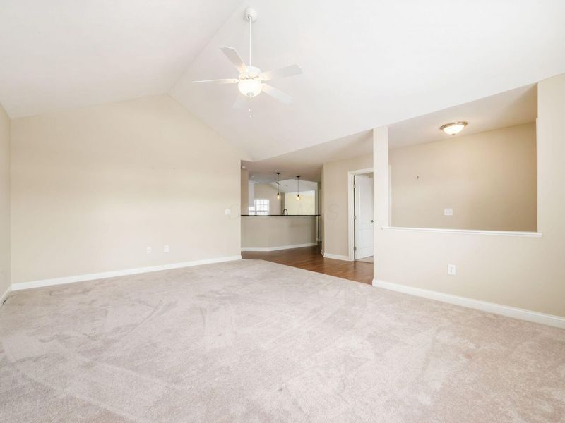 4492 Newport Loop E, Grove City, OH 43123 Photo 21