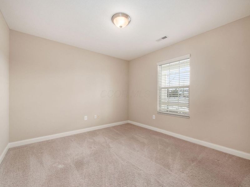 4492 Newport Loop E, Grove City, OH 43123 Photo 23