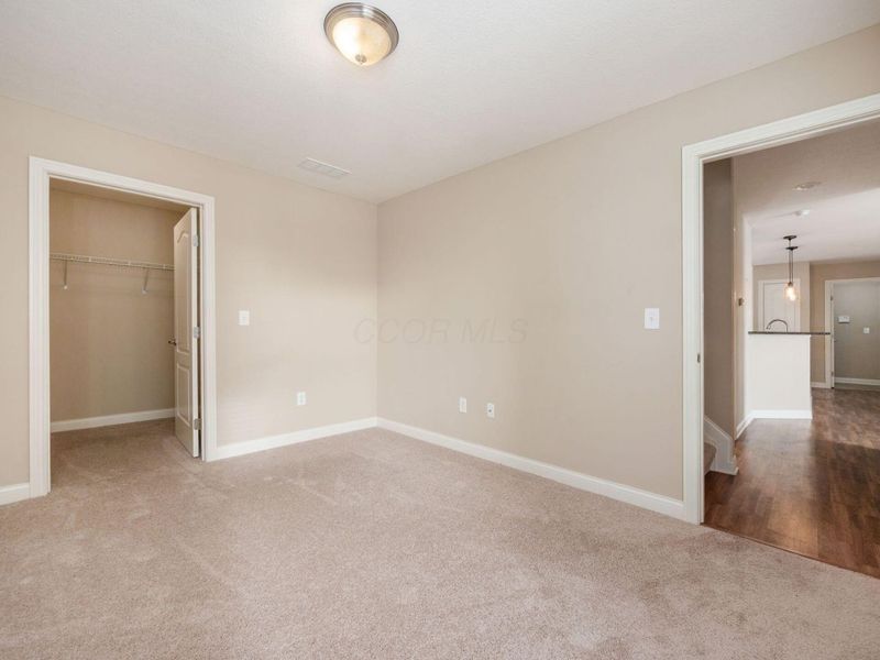 4492 Newport Loop E, Grove City, OH 43123 Photo 30