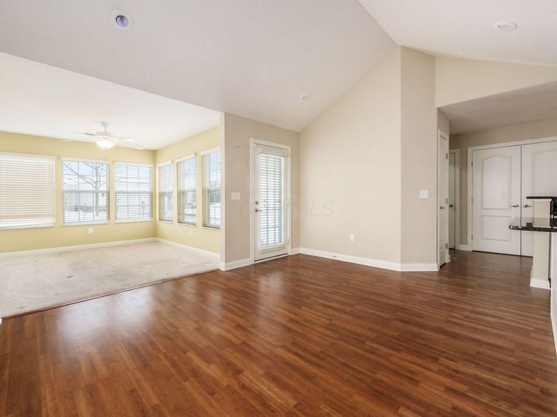 4492 Newport Loop E, Grove City, OH 43123 Photo 6