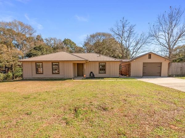 1850 Wagon Wheel Drive, Semmes, AL 36575