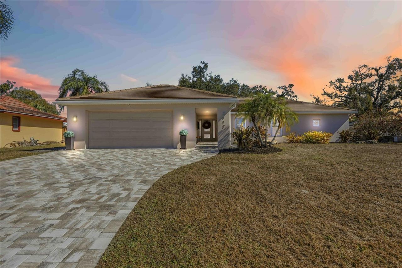 2117 Riviera Drive, Sarasota, FL 34232 Photo