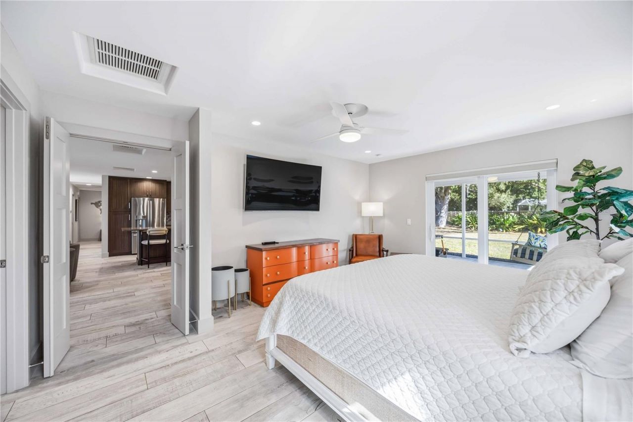 2117 Riviera Drive, Sarasota, FL 34232 Photo