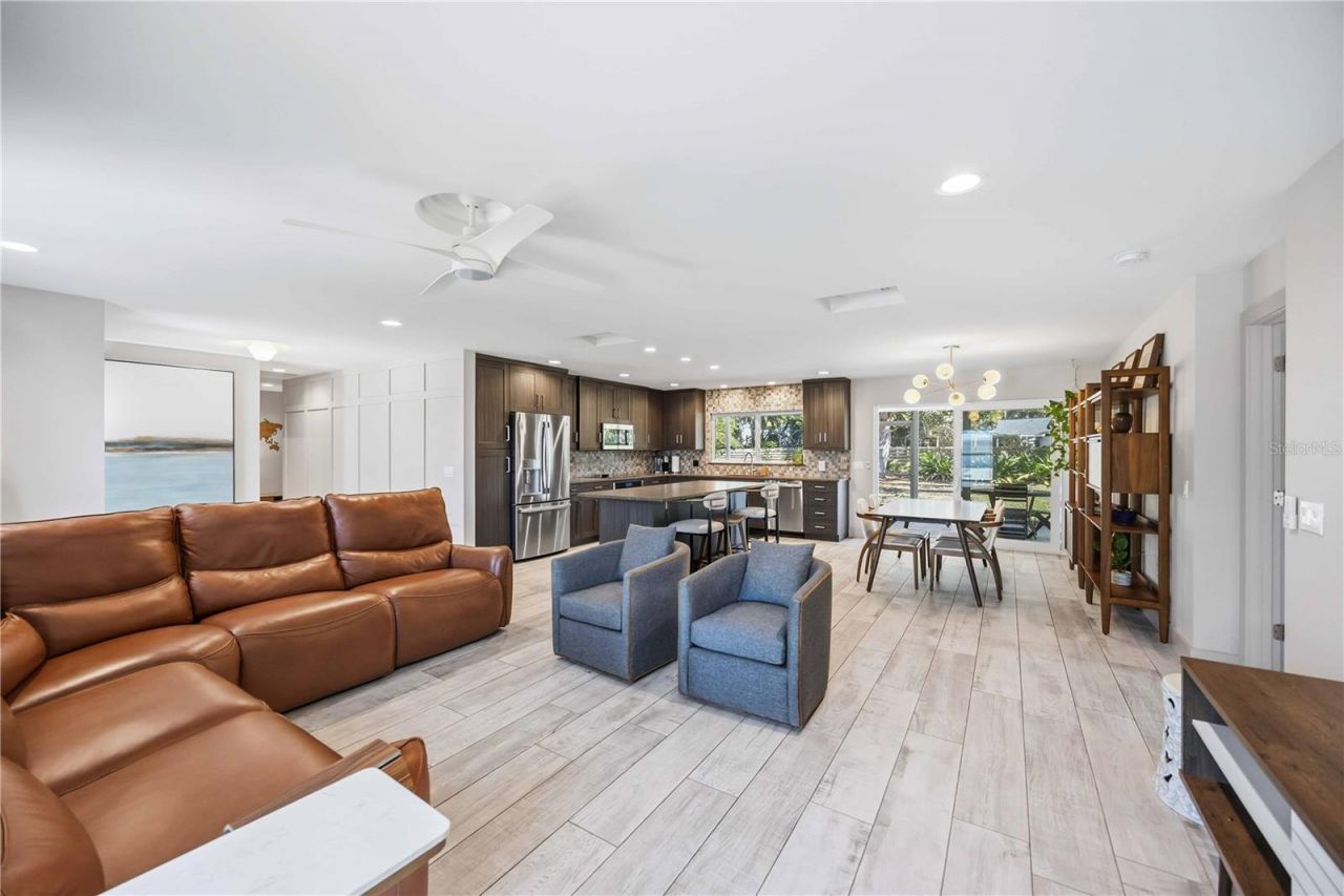 2117 Riviera Drive, Sarasota, FL 34232 Photo