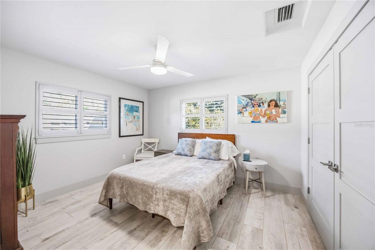 2117 Riviera Drive, Sarasota, FL 34232 Photo