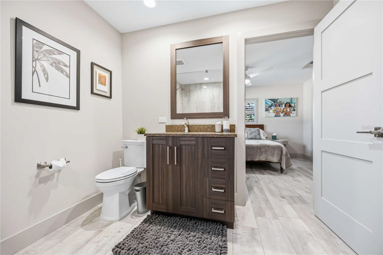 2117 Riviera Drive, Sarasota, FL 34232 Photo