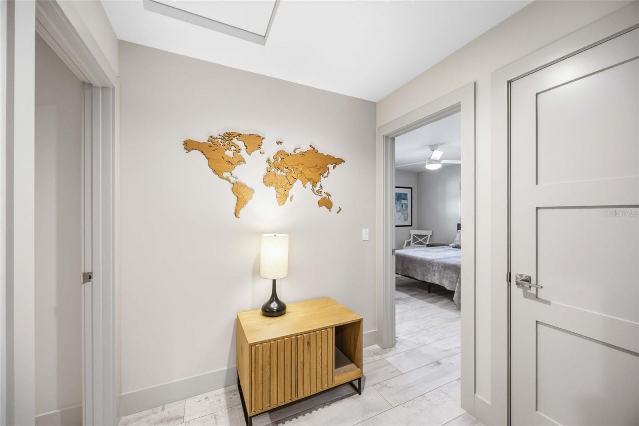 2117 Riviera Drive, Sarasota, FL 34232 Photo