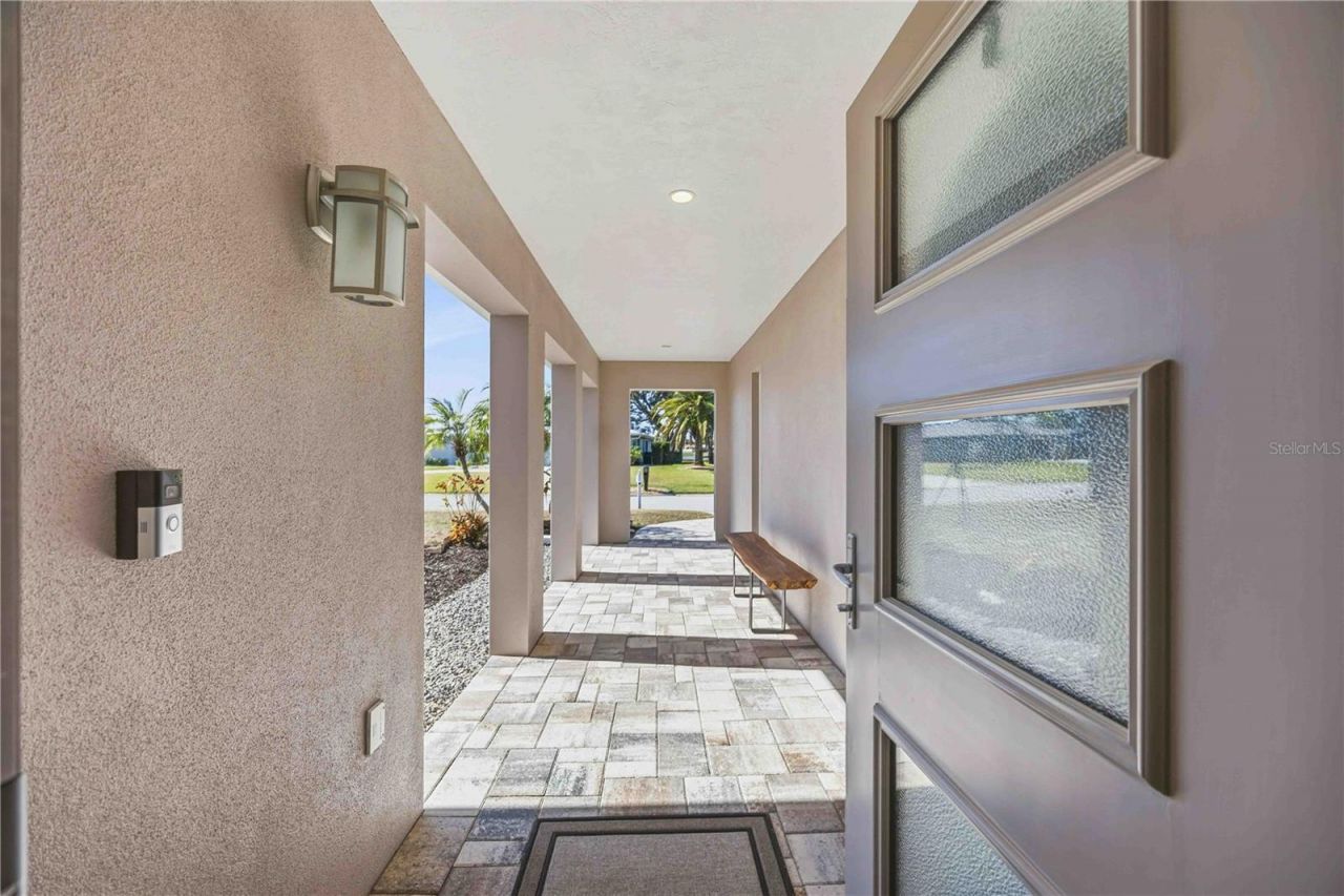 2117 Riviera Drive, Sarasota, FL 34232 Photo