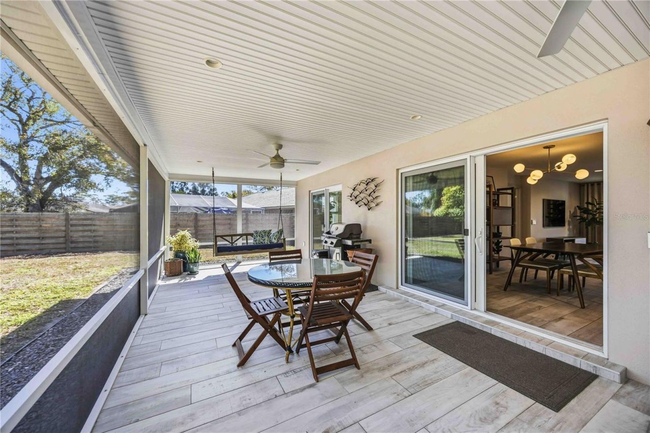 2117 Riviera Drive, Sarasota, FL 34232 Photo