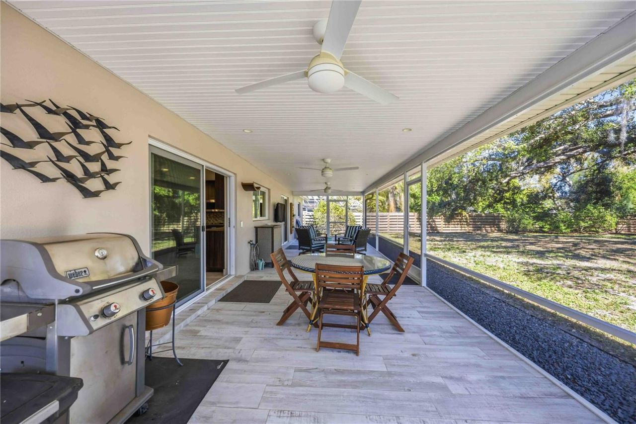 2117 Riviera Drive, Sarasota, FL 34232 Photo