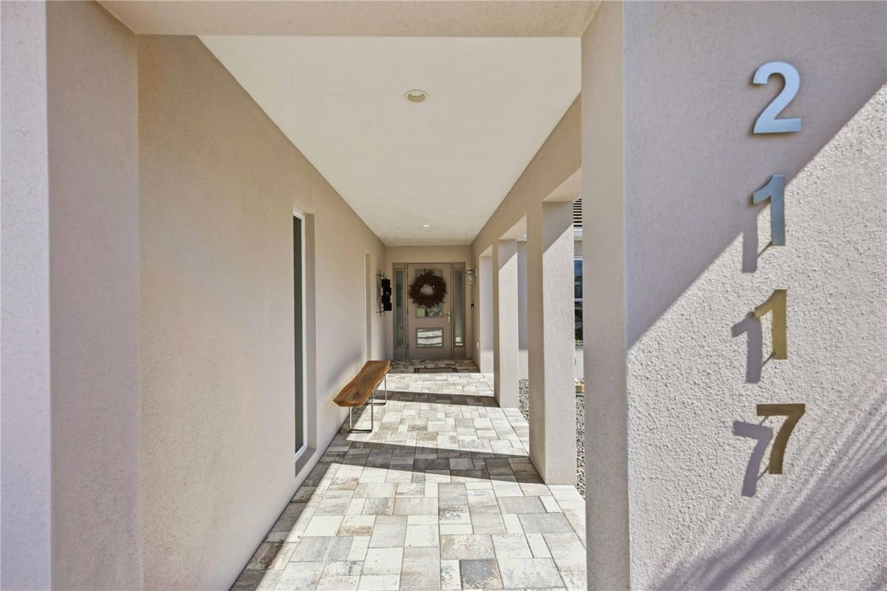 2117 Riviera Drive, Sarasota, FL 34232 Photo