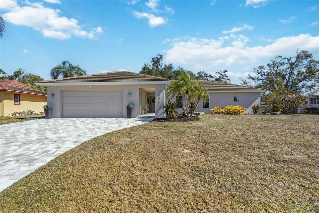 2117 Riviera Drive, Sarasota, FL 34232 Photo