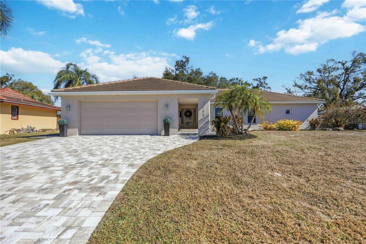 2117 Riviera Drive, Sarasota, FL 34232 Photo