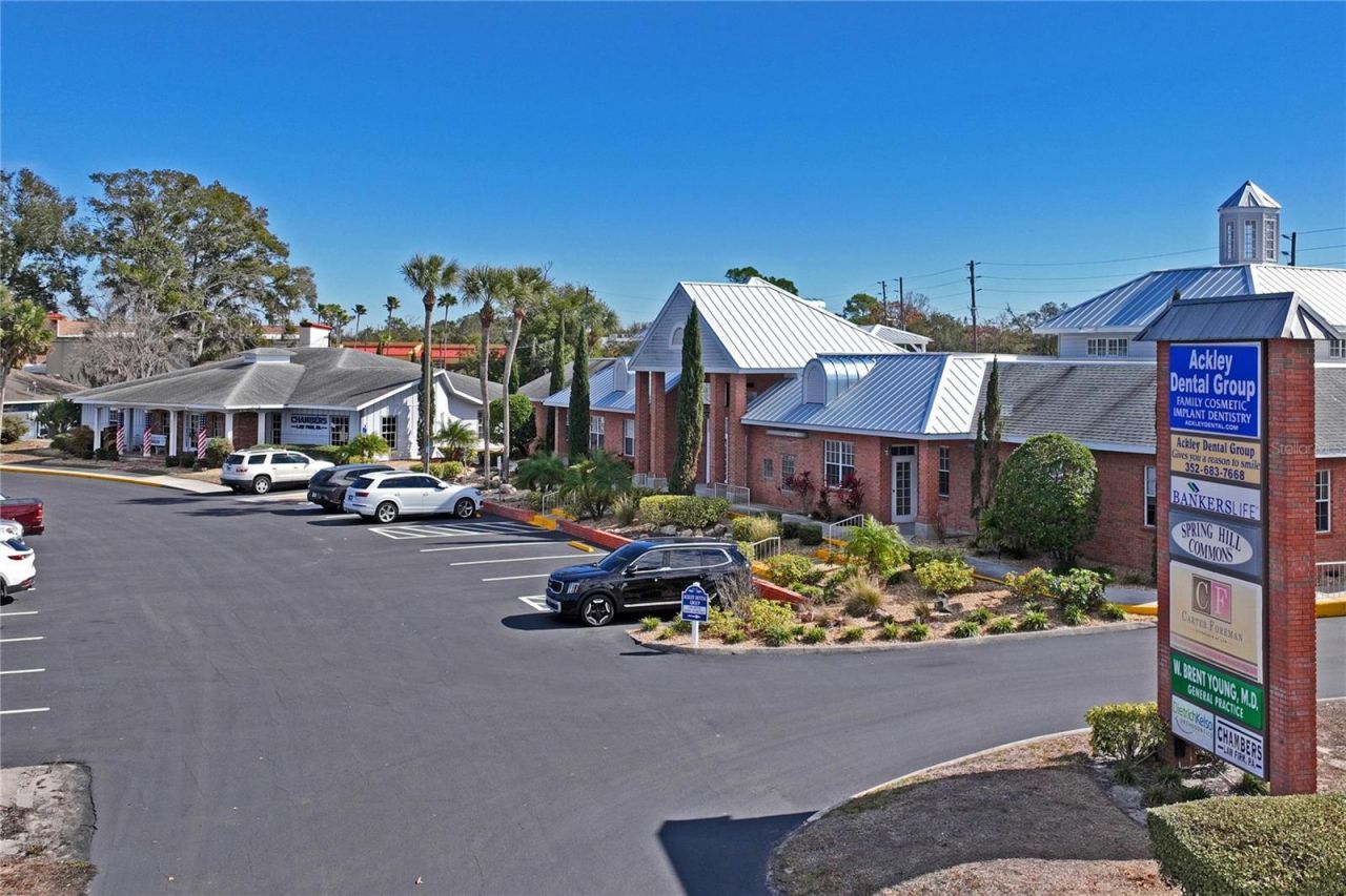 5300 Spring Hill Drive, Spring Hill, FL 34606 Photo