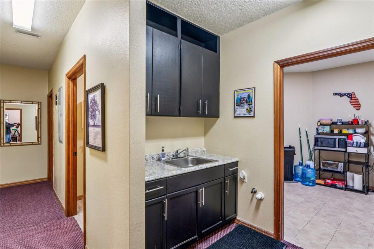 5300 Spring Hill Drive, Spring Hill, FL 34606 Photo