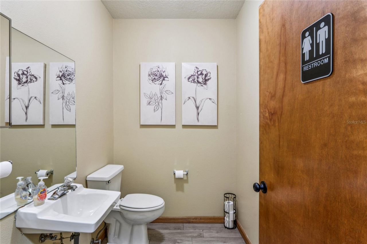 5300 Spring Hill Drive, Spring Hill, FL 34606 Photo