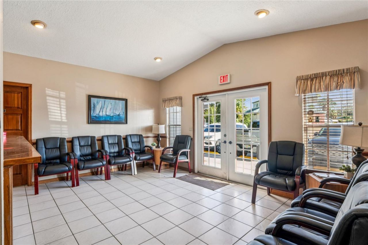 5300 Spring Hill Drive, Spring Hill, FL 34606 Photo