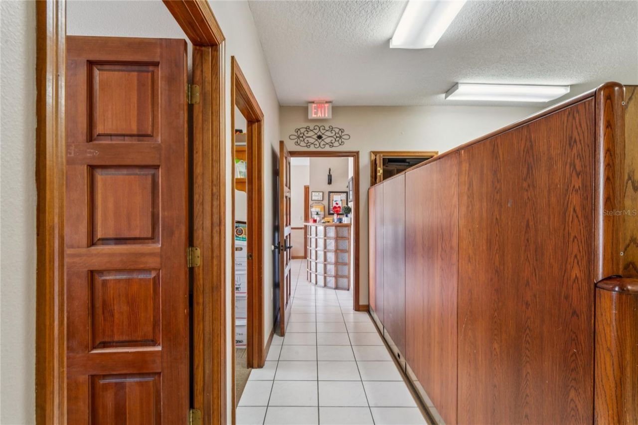 5300 Spring Hill Drive, Spring Hill, FL 34606 Photo