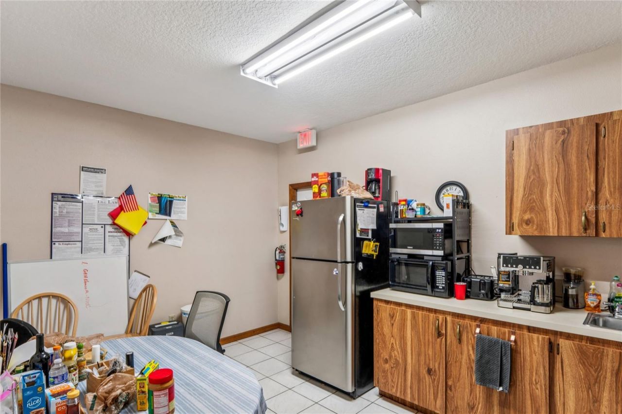 5300 Spring Hill Drive, Spring Hill, FL 34606 Photo