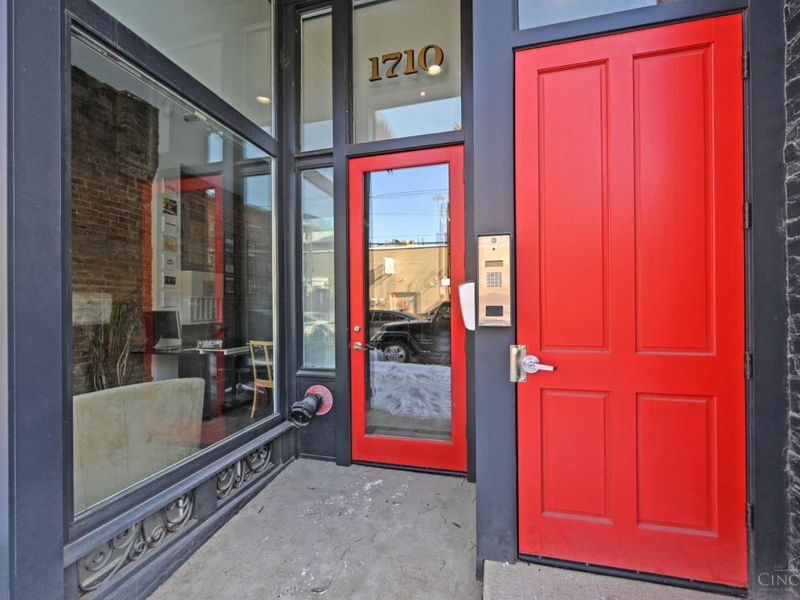 1710 Elm Street, Unit 1, Cincinnati, OH 45202 Photo 3