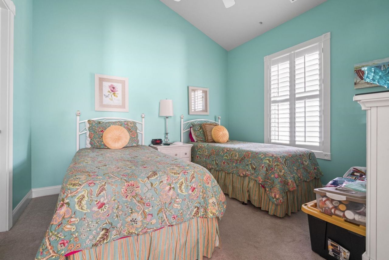 4843 Luster Leaf Circle  Photo 12