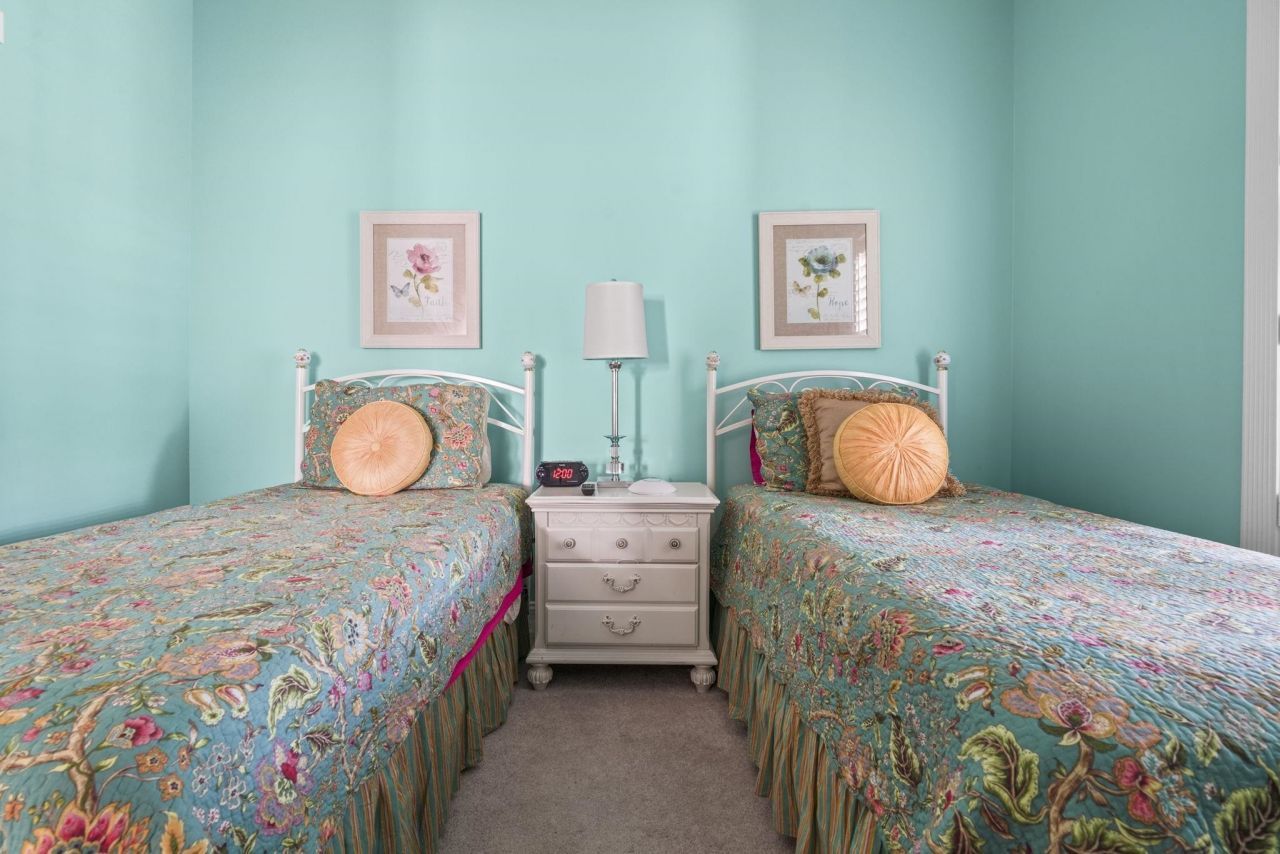 4843 Luster Leaf Circle  Photo 13