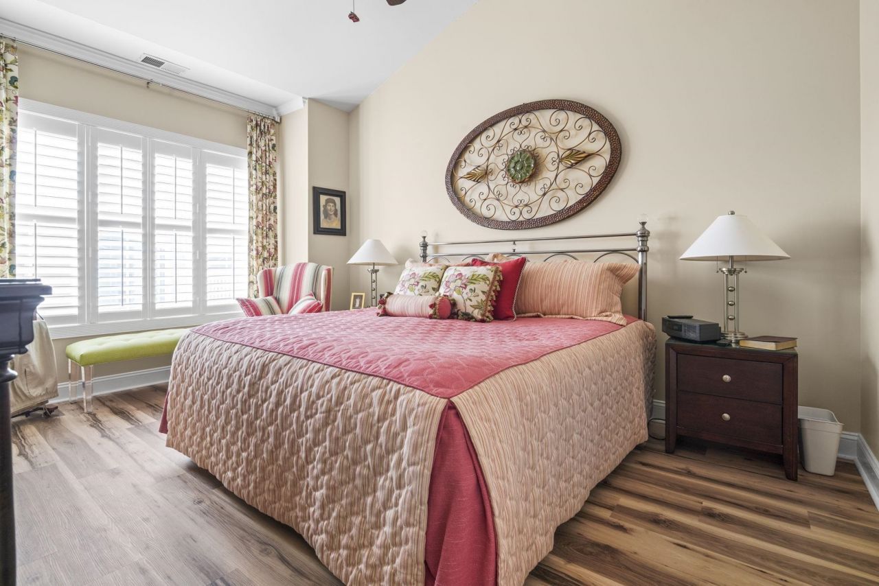 4843 Luster Leaf Circle  Photo 20