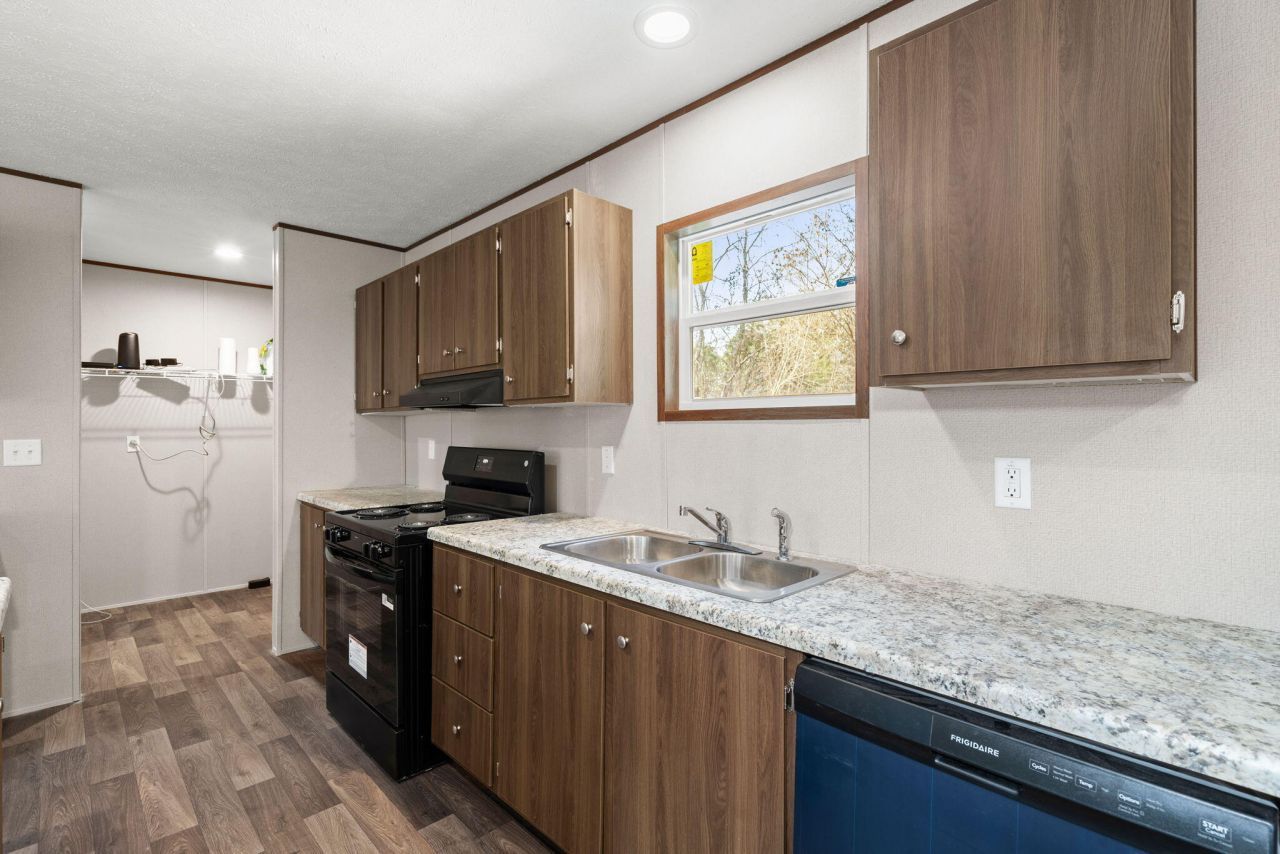 155 Brittwood Drive Photo 15