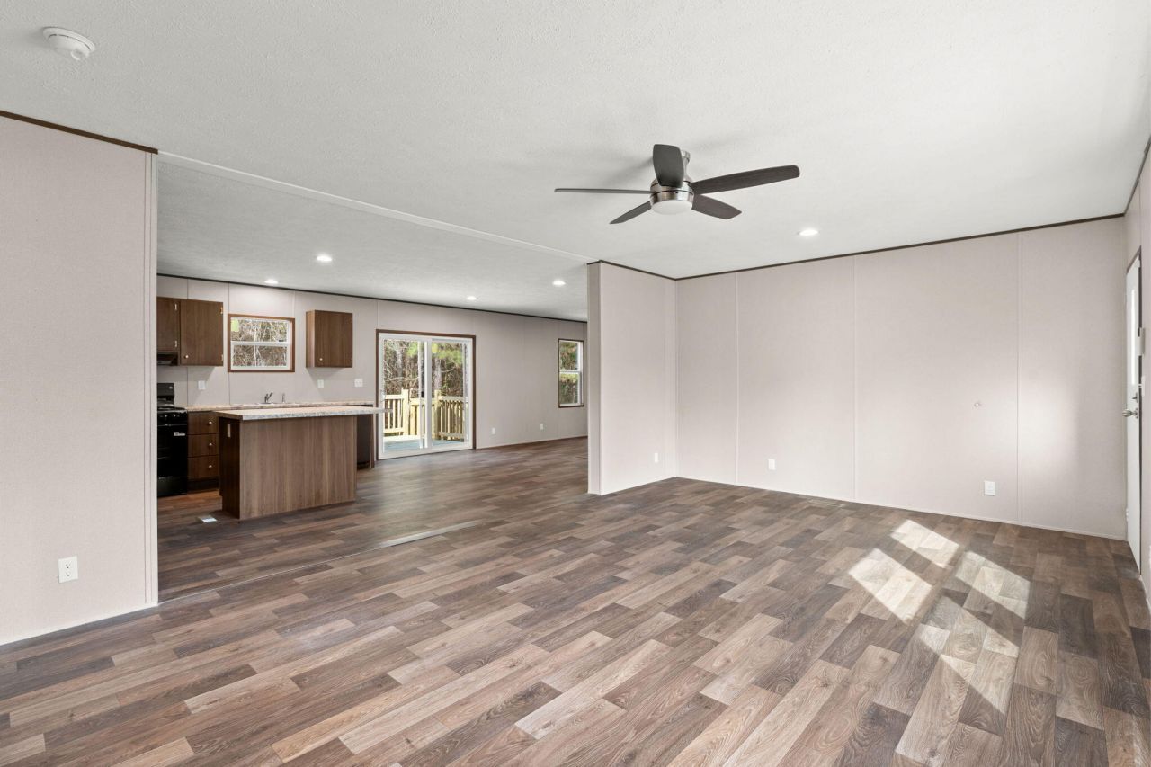 155 Brittwood Drive Photo 9